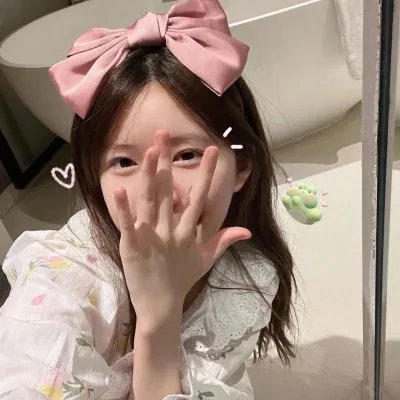 红发女郎 封面